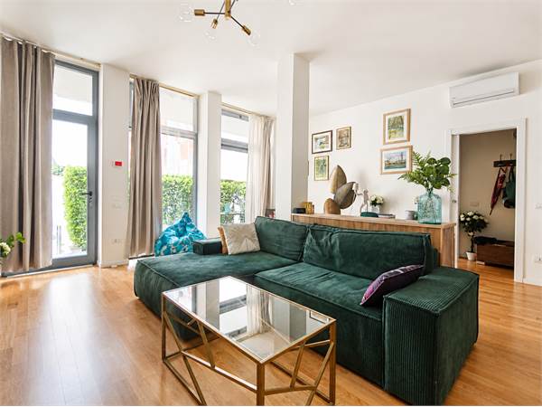 Introvabile BILOCALE con ingresso indipendente e giardino privato in Via Marco Aurelio 2